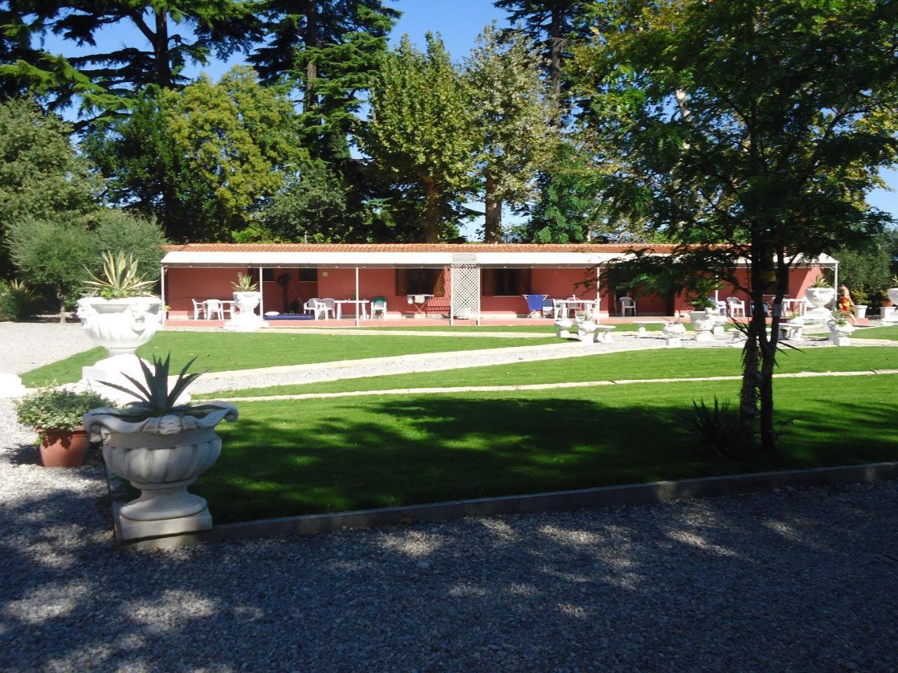 Villa Garuti Village Padenghe sul Garda Luaran gambar