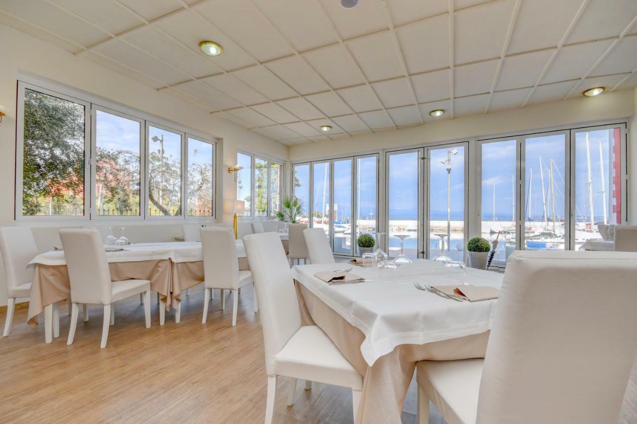 Villa Garuti Village Padenghe sul Garda Luaran gambar