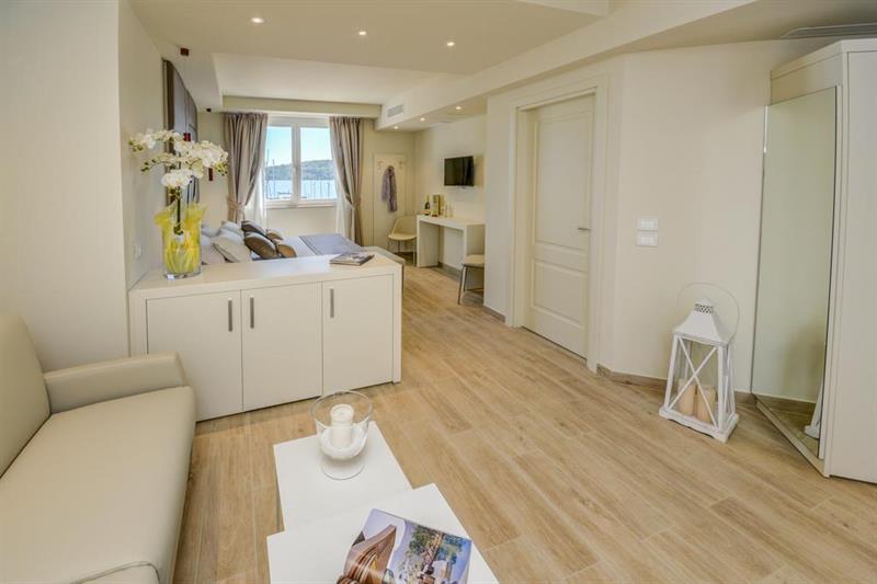Villa Garuti Village Padenghe sul Garda Luaran gambar